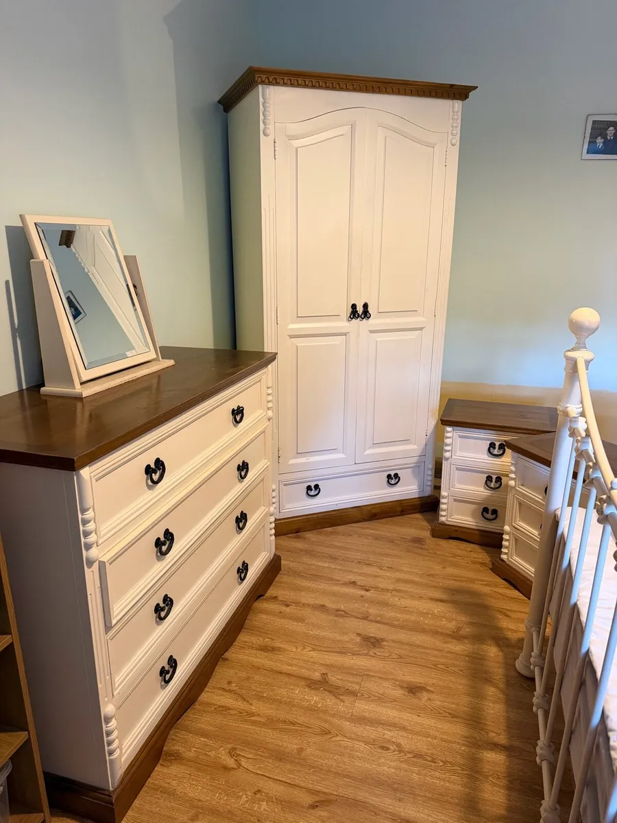 Cream Solid Oak Bedroom Furniture Set - Image 1