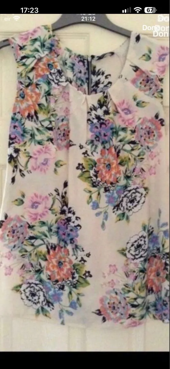 Ladies stunning top size 10 €3 - Image 4