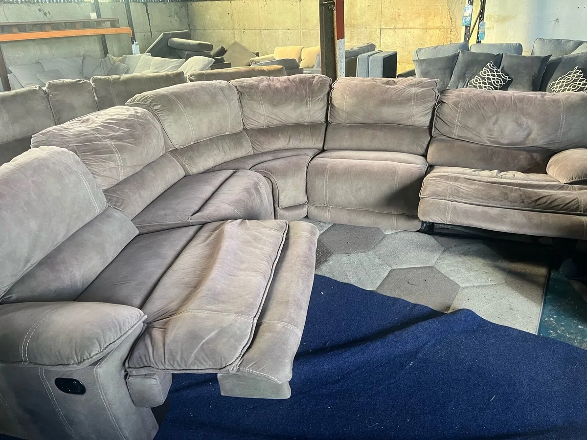 Beige corner recliner sofa couch - Image 4