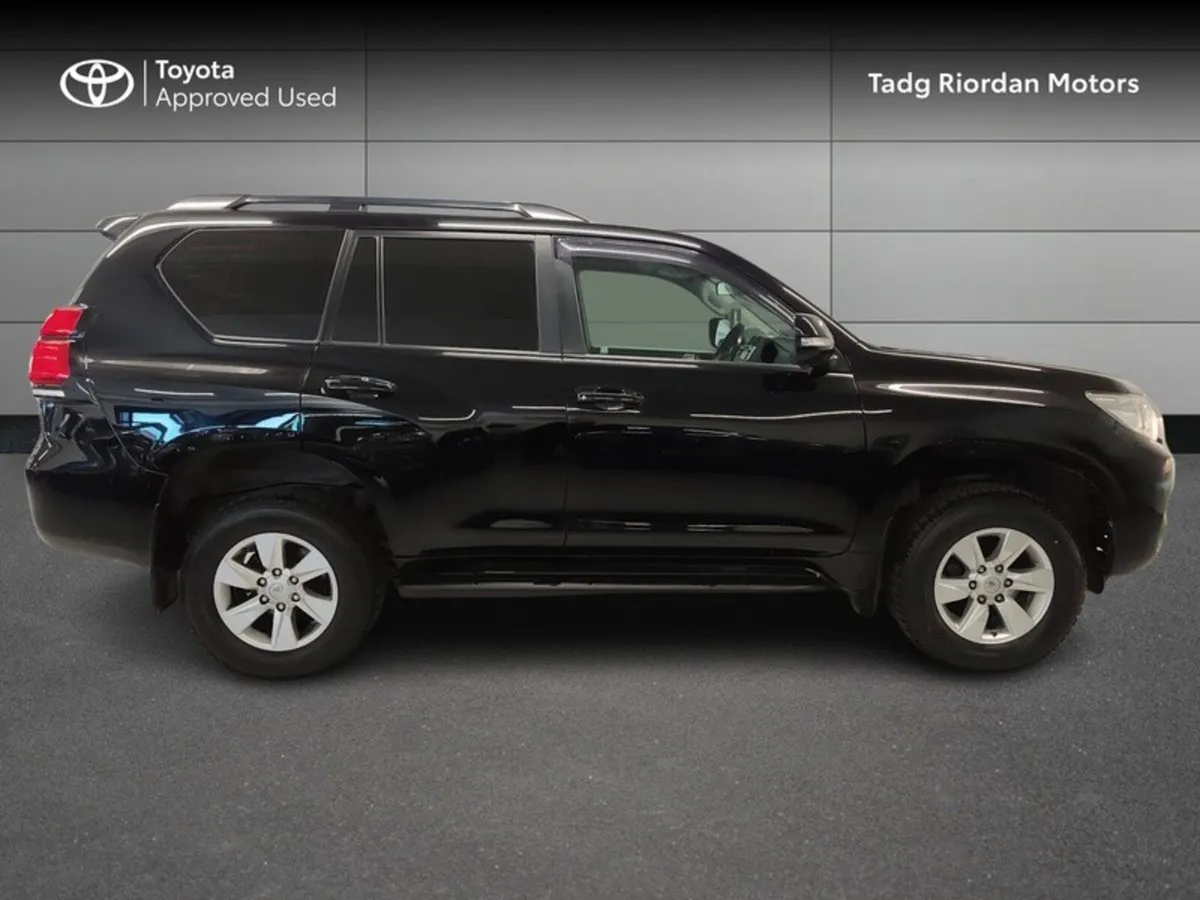 Toyota Land Cruiser LWB GX COMM AUTO (Price includ - Image 3