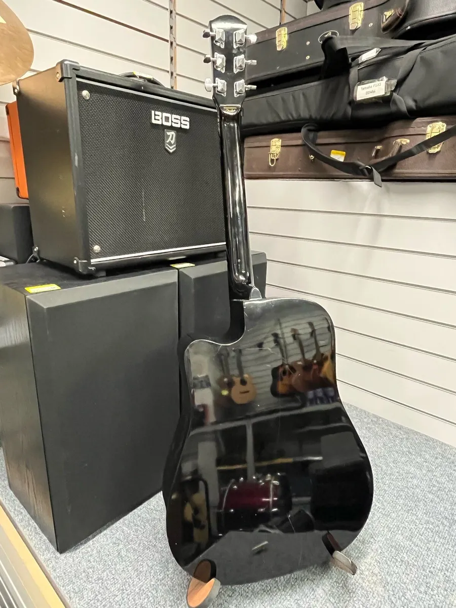 Squier Fender Electro Acoustic Guitar - Image 3