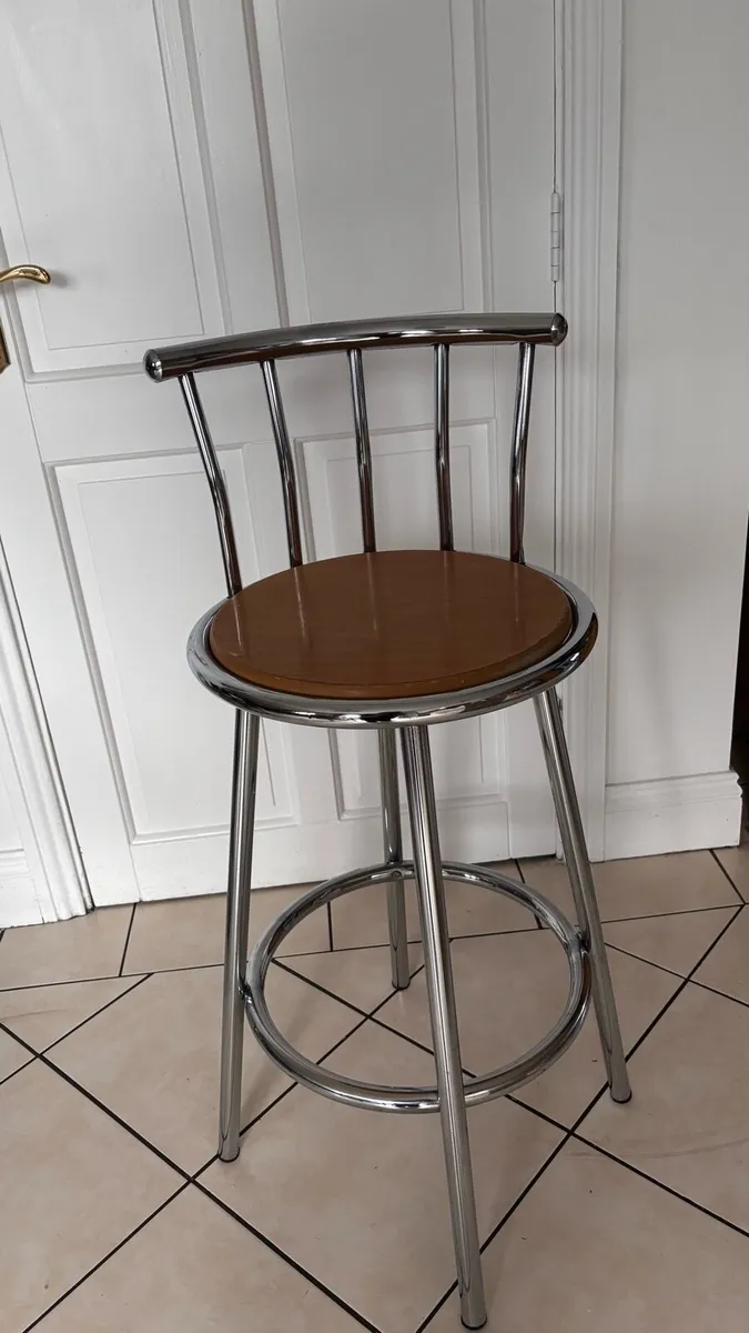 Kitchen high chairs - Image 2
