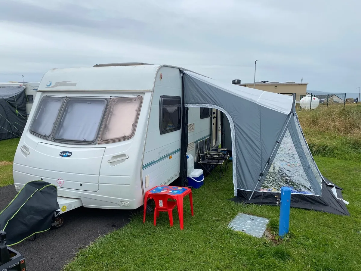 Suncamp Swift 390 Awning Poled - Image 2