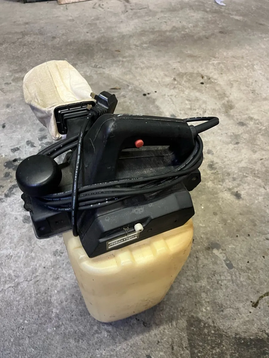 Electric planer - Image 1