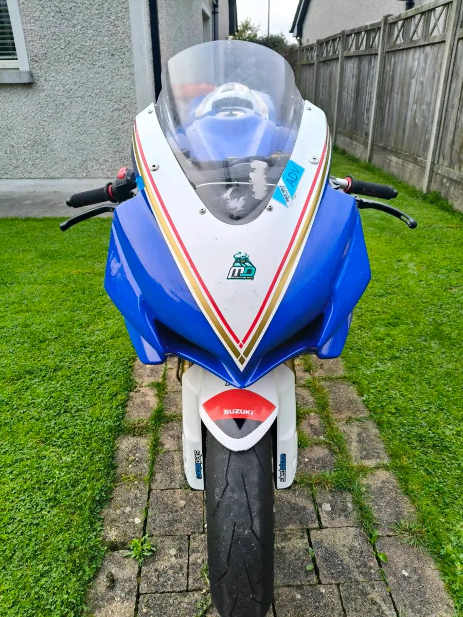 2010 GSXR 600 Track Bike - Image 3