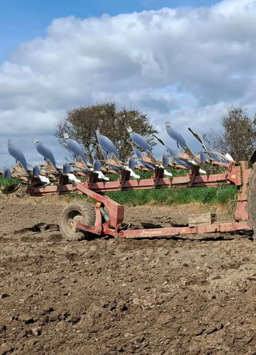 Kverneland pg100 7 furrow - Image 1