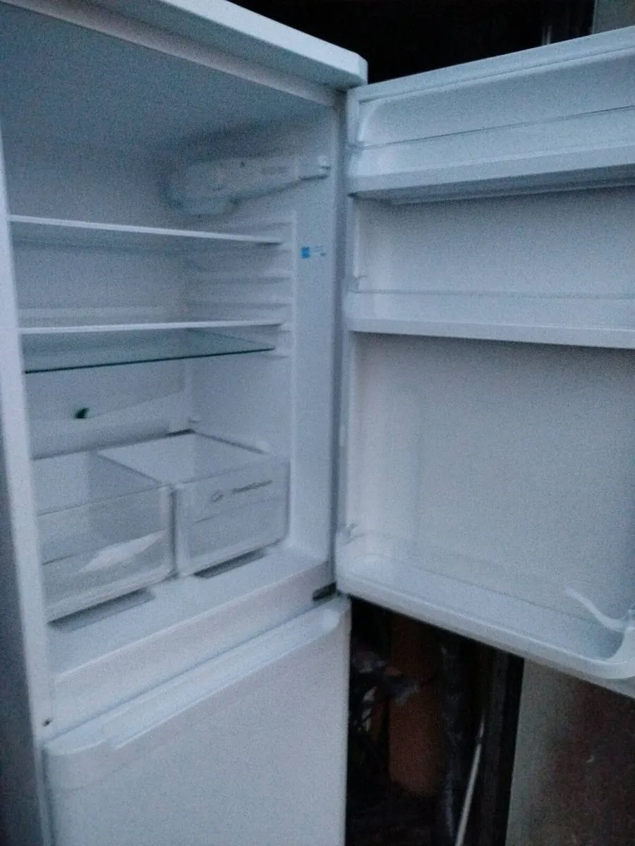 Fridge freezer - Image 3