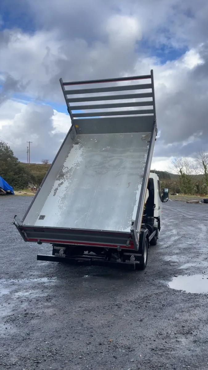 Mitibushi canter tipper - Image 4