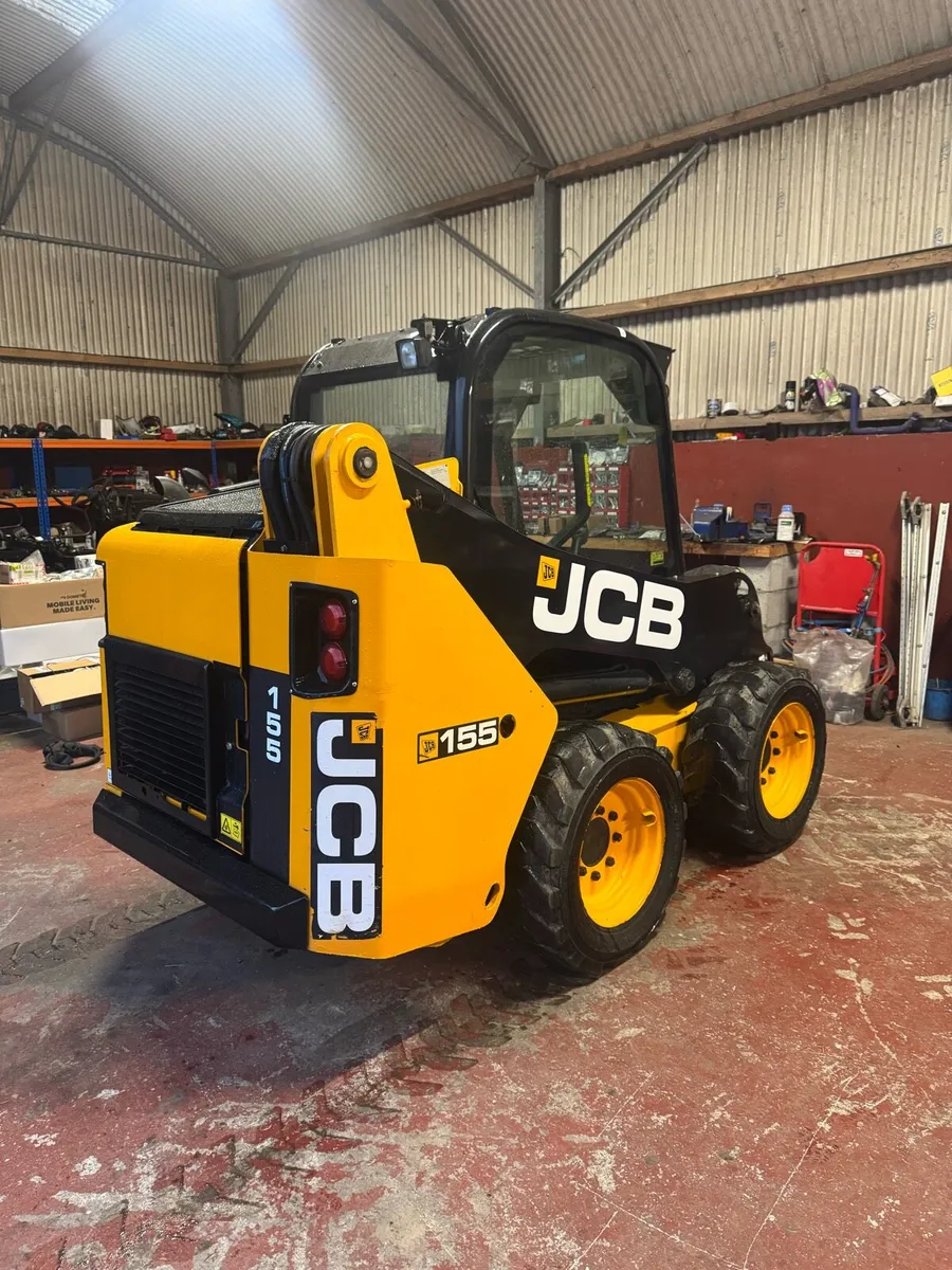 JCB 155 Skidsteer *only 220 hours* - Image 2
