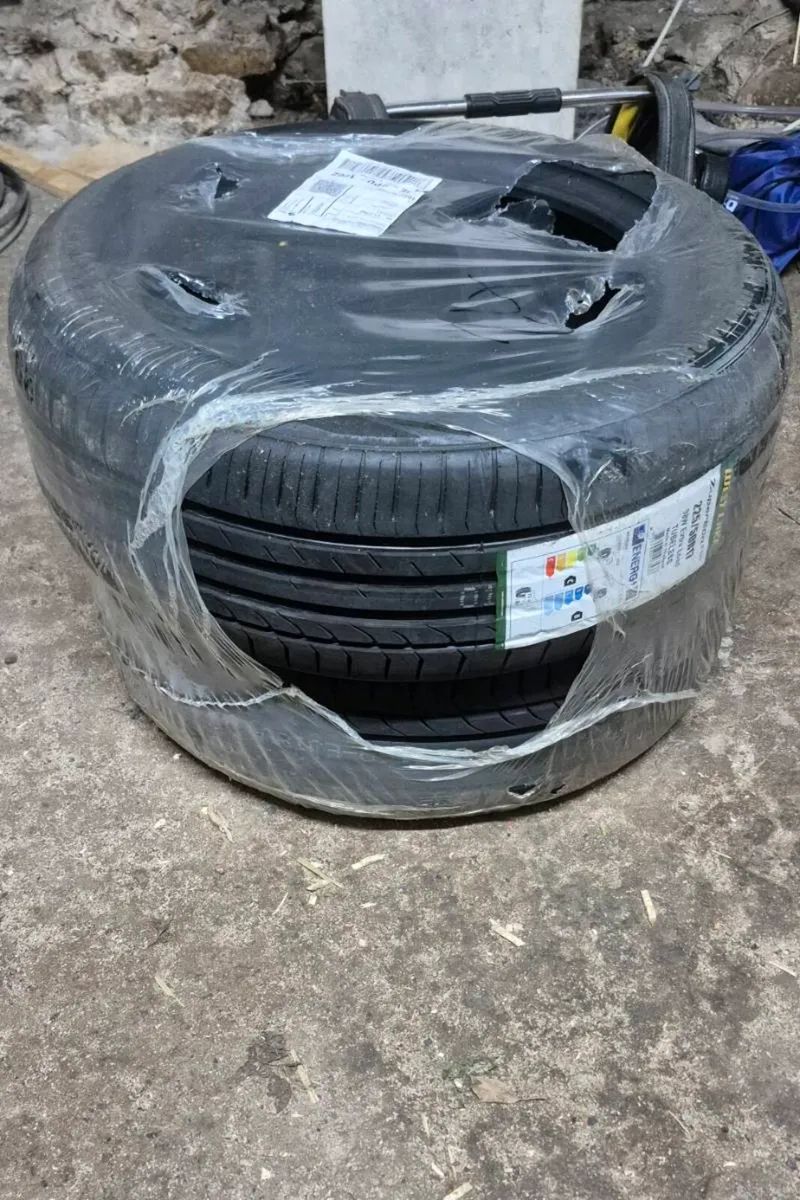 225/50 R17 Tyres New - Image 1