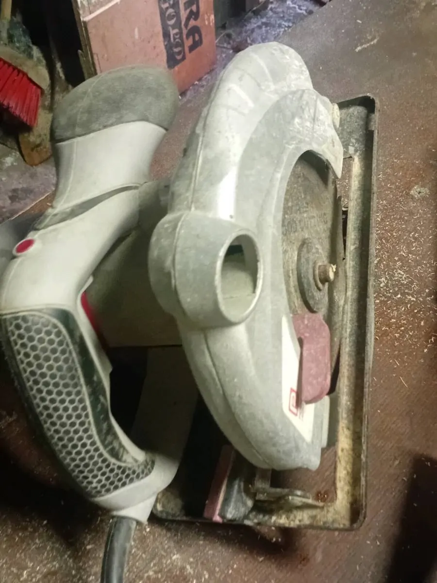 Circular saw - Image 1