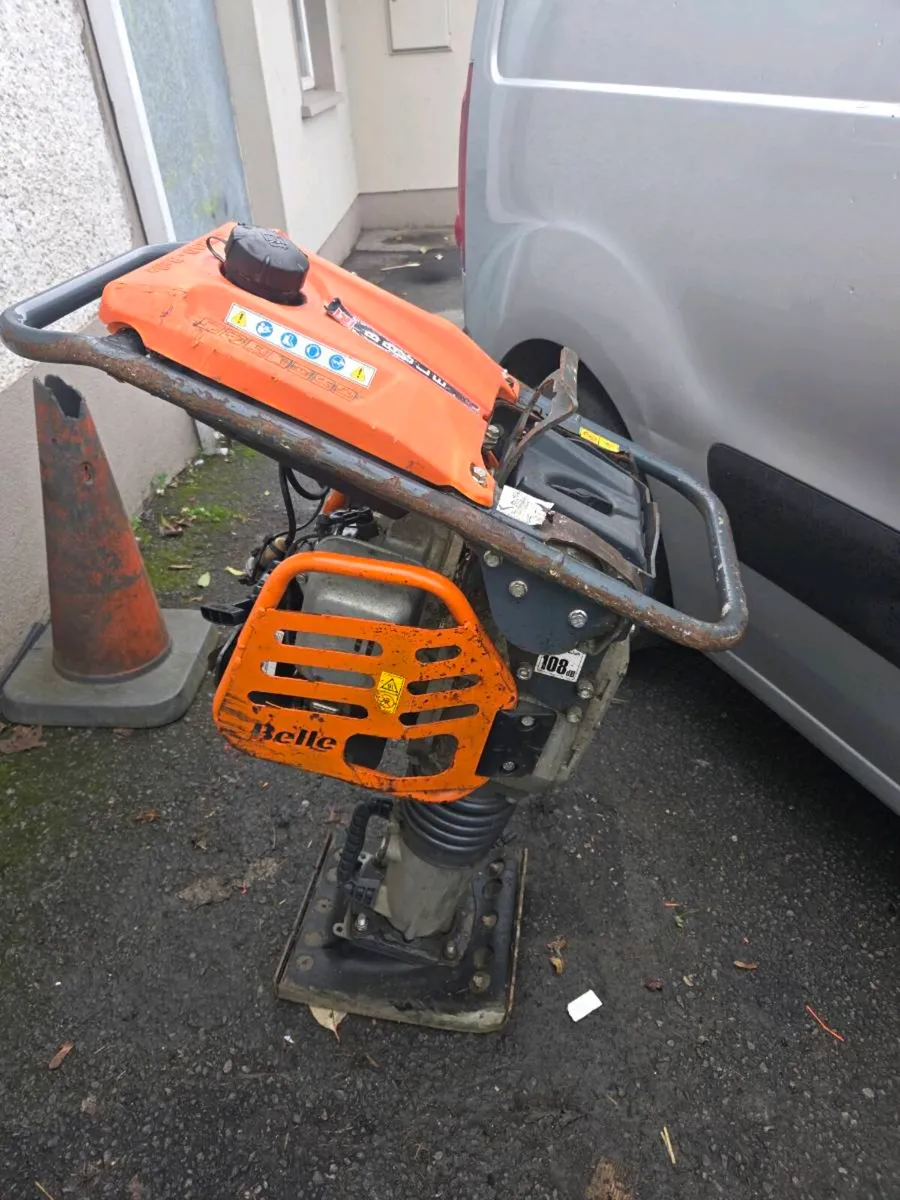 Honda bella rxt60 jumping jack/ trench rammer - Image 2