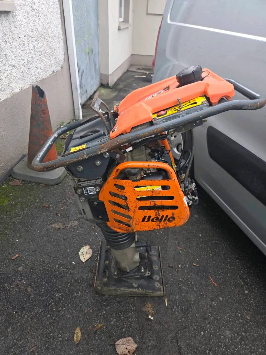 Honda bella rxt60 jumping jack/ trench rammer - Image 4