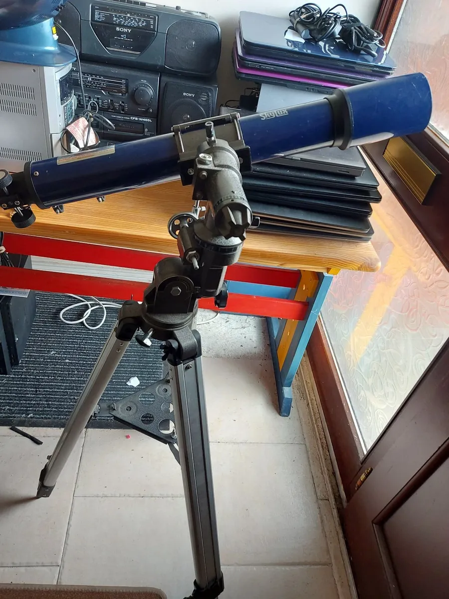 SKYLUX Refractor Telescope, 96-18800, F=700, D=70, - Image 1