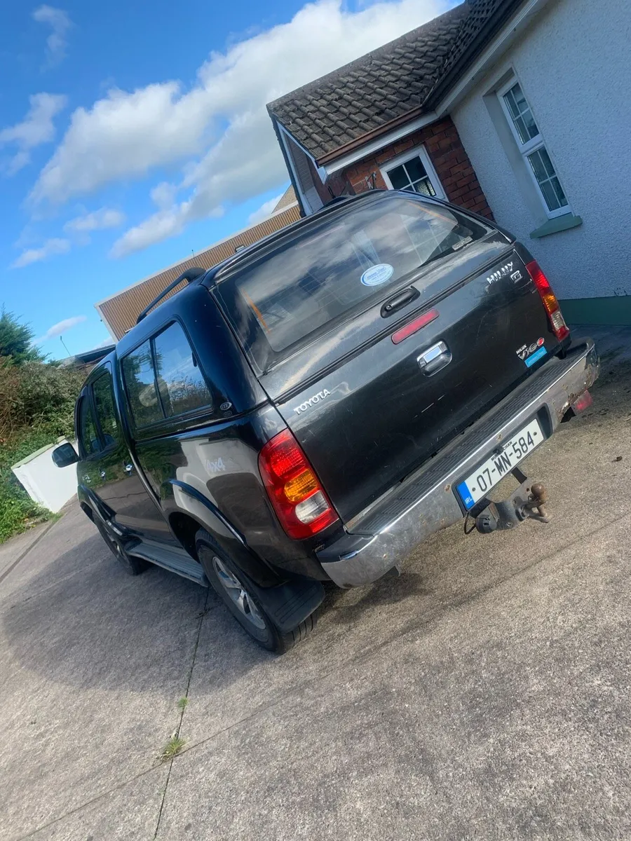 2007 Toyota hilux - Image 4