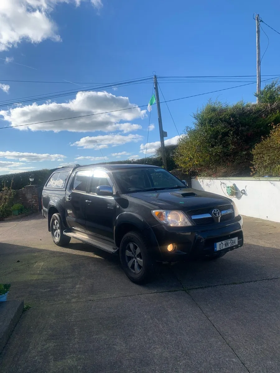 2007 Toyota hilux - Image 1