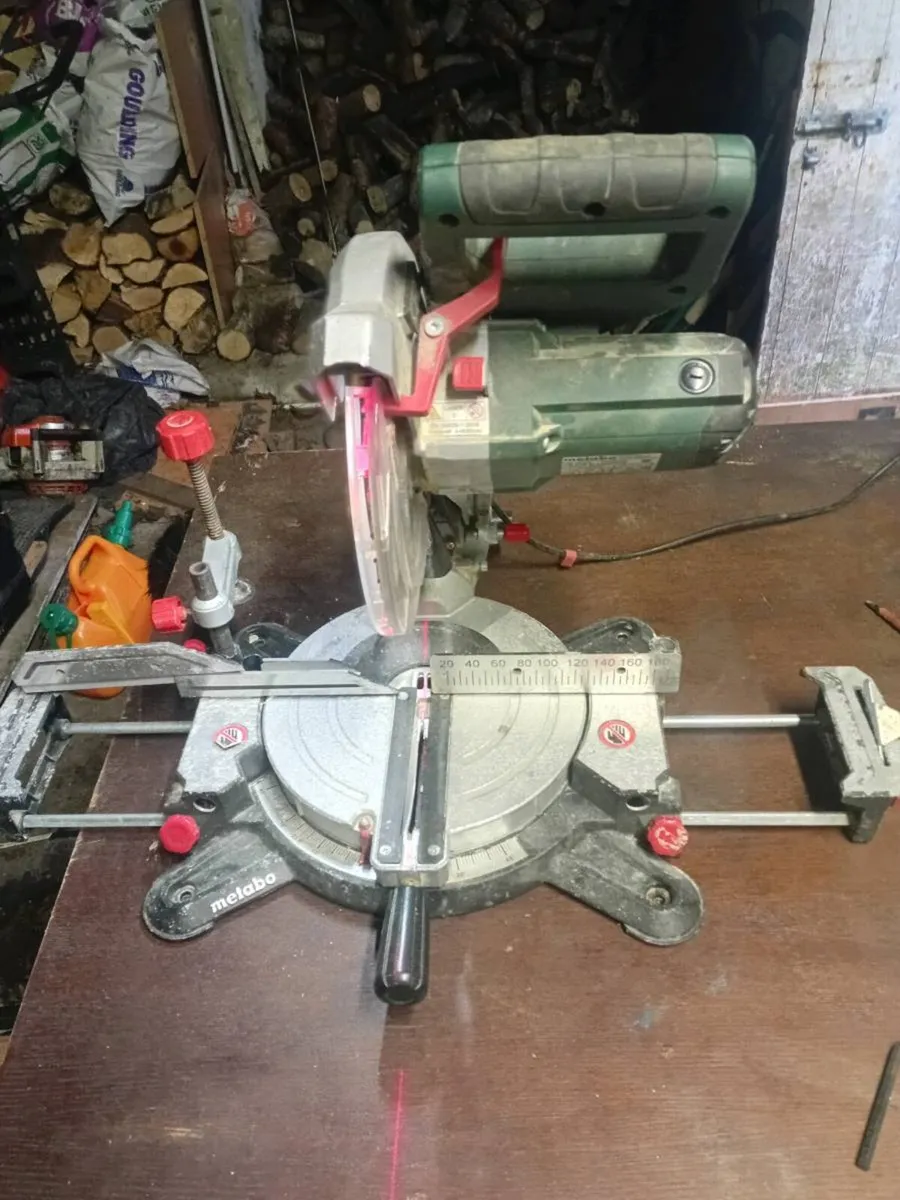 Mitre saw - Image 1