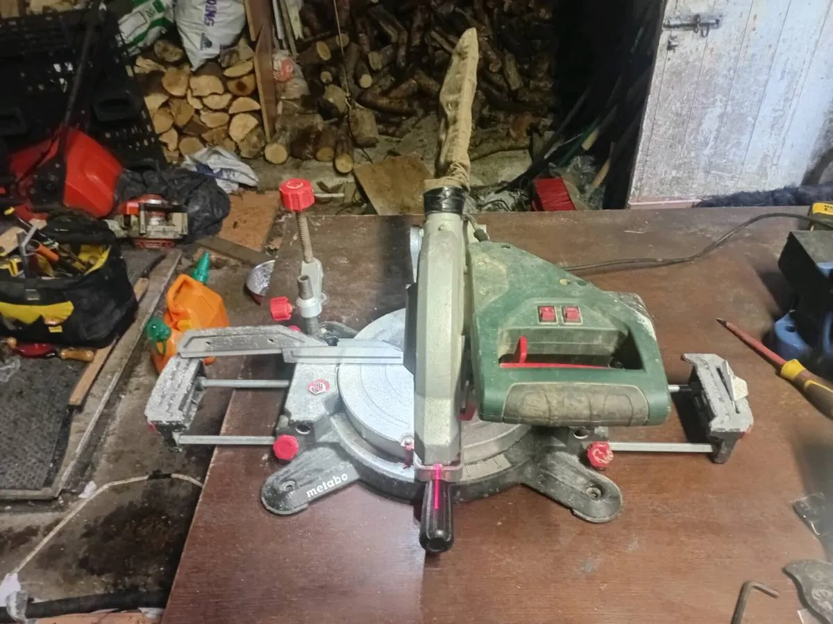 Mitre saw - Image 2