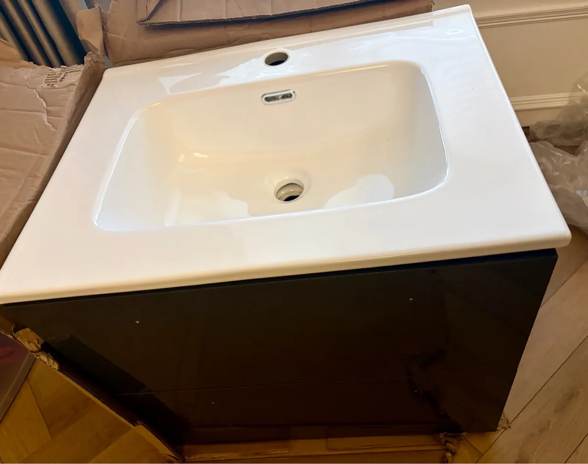 Wall Hung Vanity - Quick Sale - Image 2