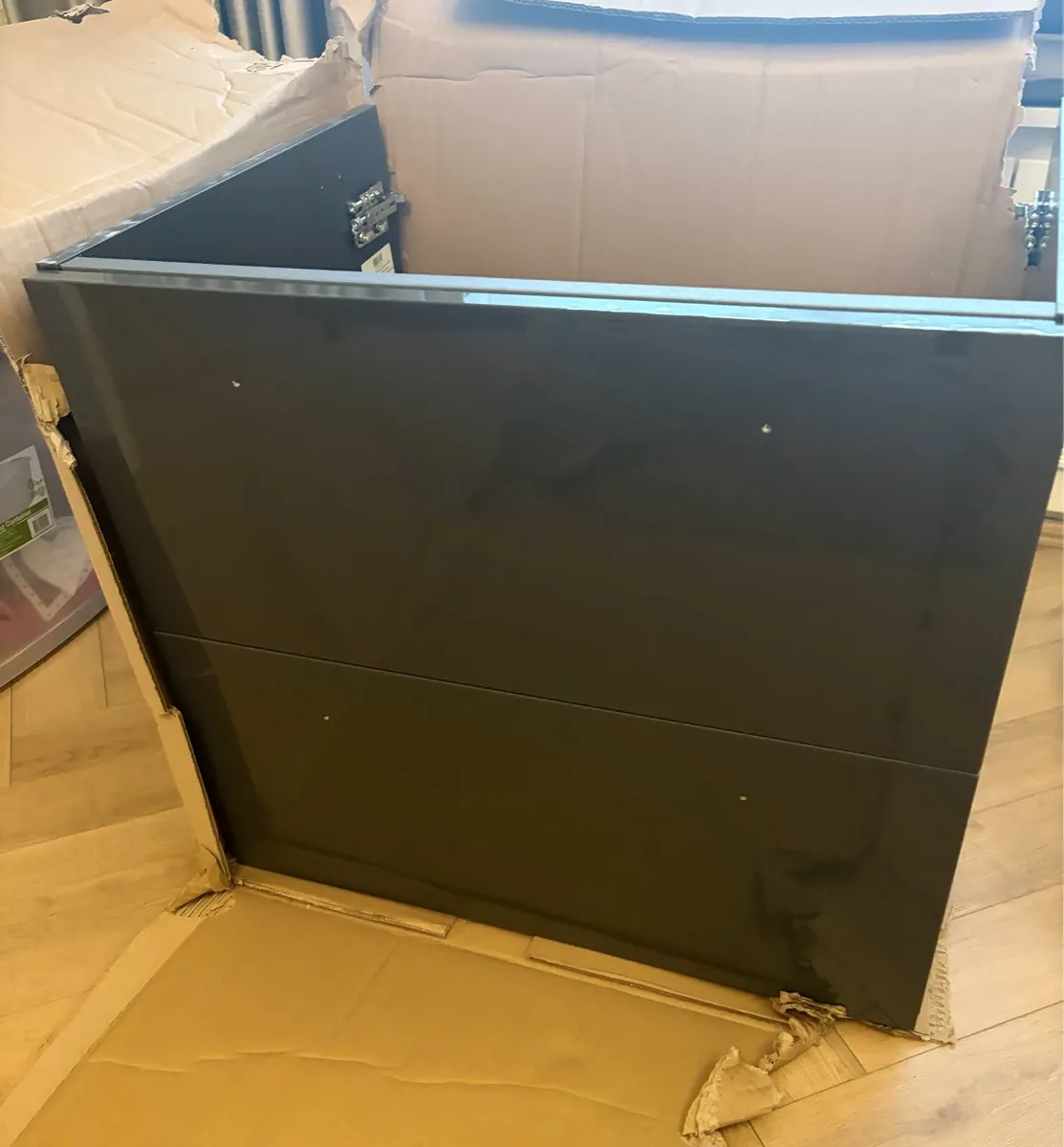Wall Hung Vanity - Quick Sale - Image 3