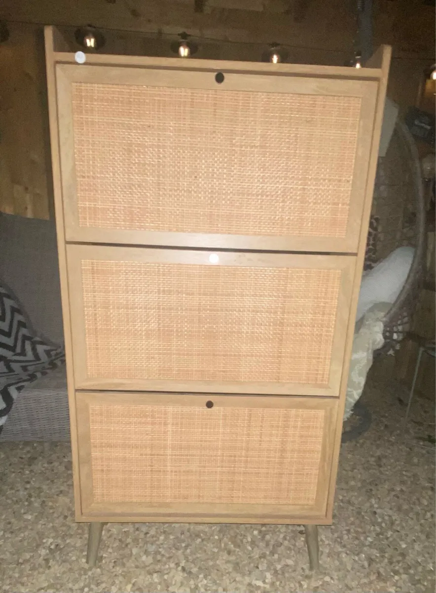 Shoe Rack - Image 1