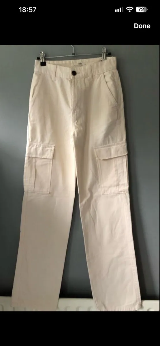 Ladies combat trousers size 8 €10 - Image 1
