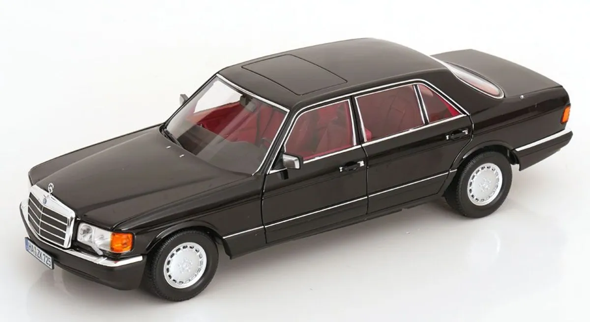 Mercedes Benz 560sel W126 - 1991 - 1/18 - New - Image 1