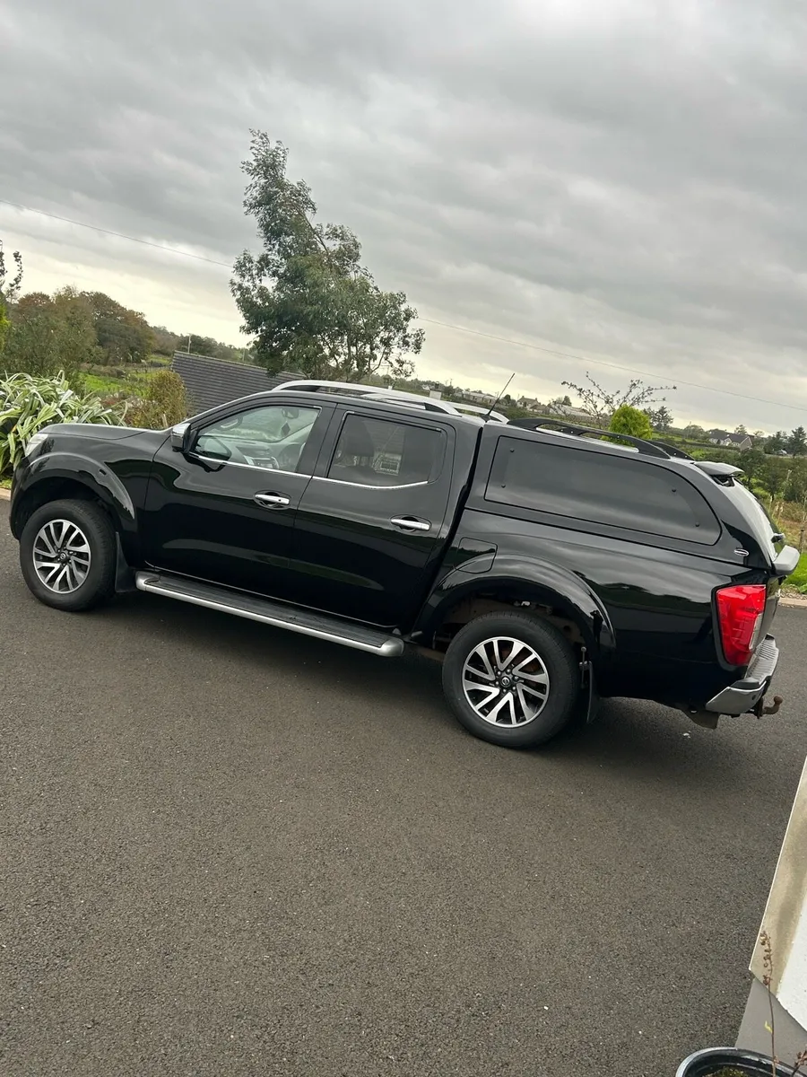 Nissan navara tekna - Image 3