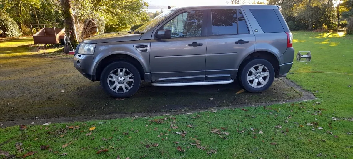 Land Rover Freelander 2 - Image 1