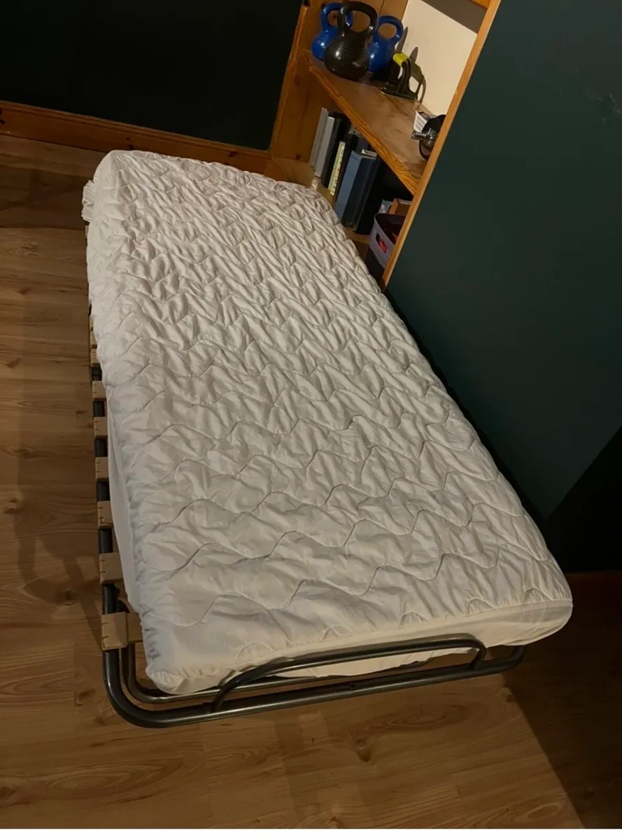 Single foldable bed - Image 4