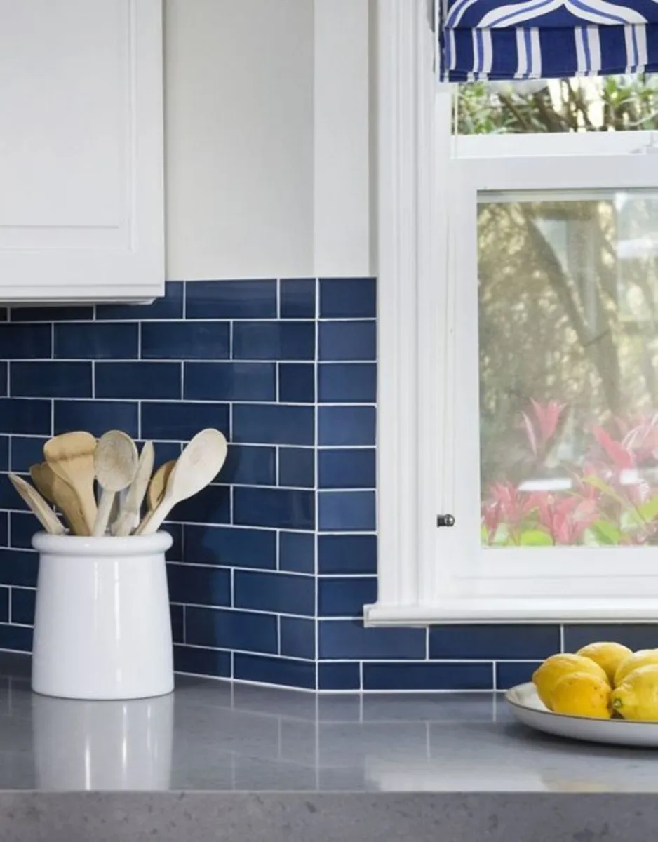 Dark-blue gloss kitchen/bathroom ceramic tiles - Image 3