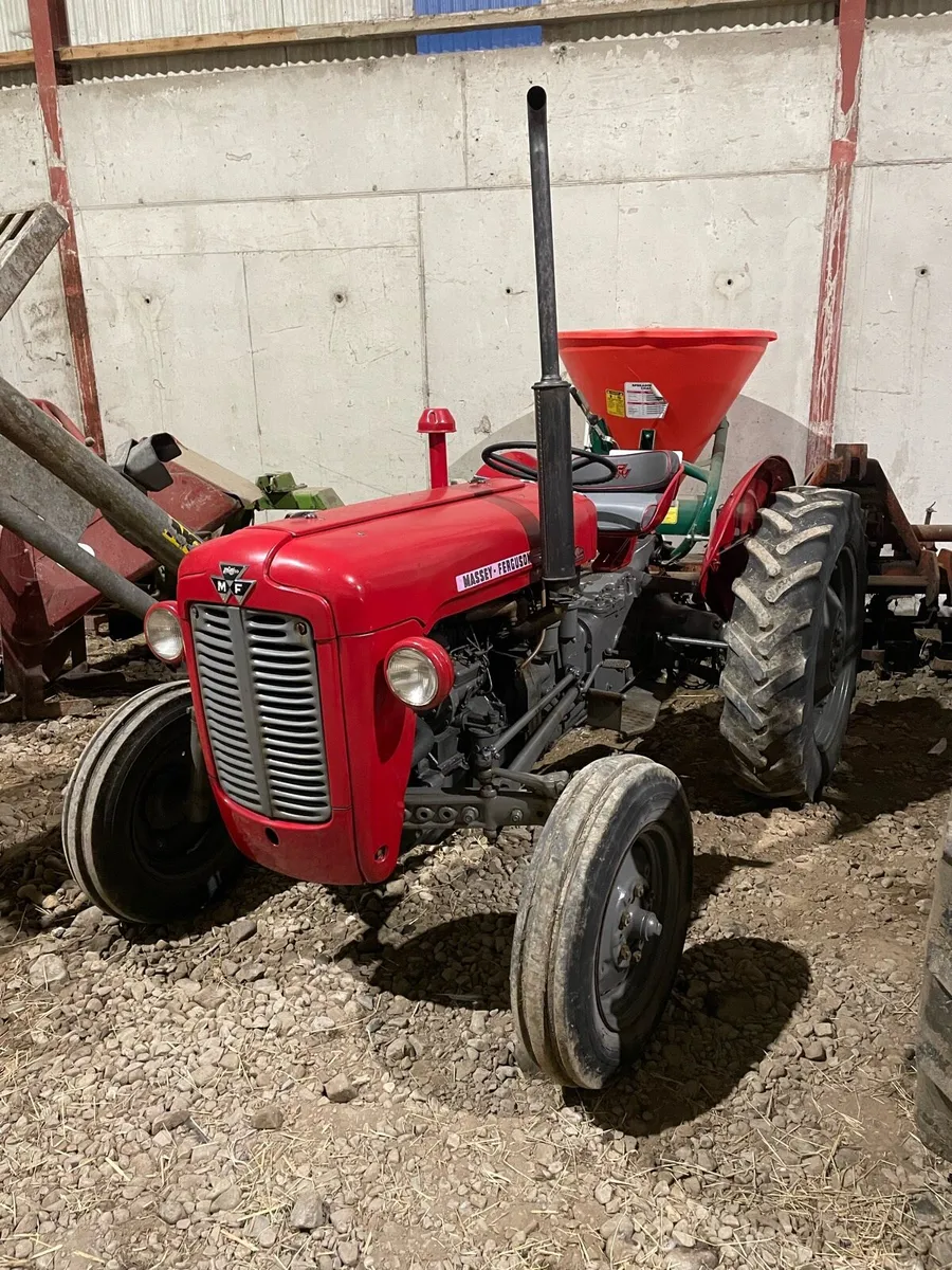 Massey Ferguson 35 - Image 1
