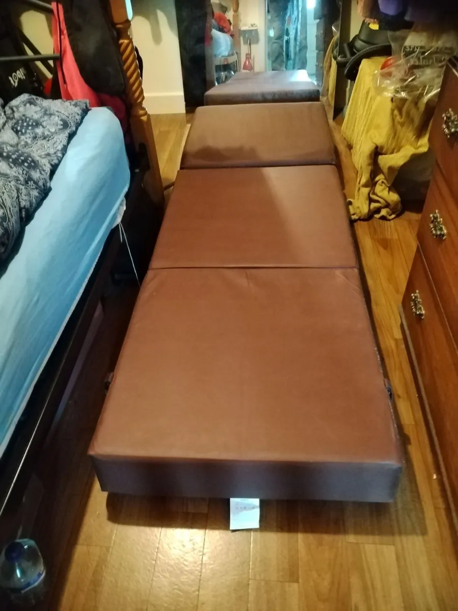 fold out matress - Image 1
