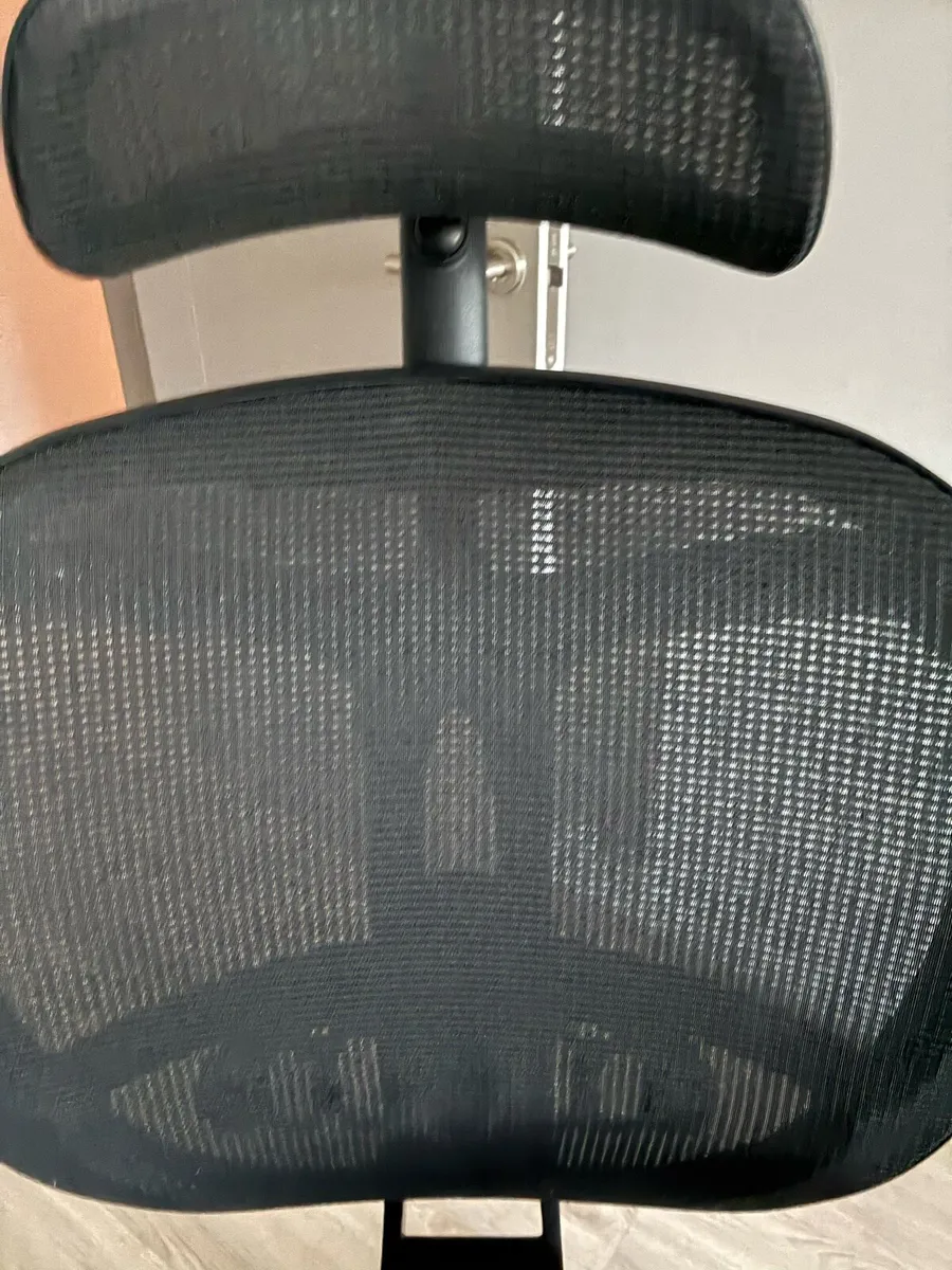 Office chair - Image 3
