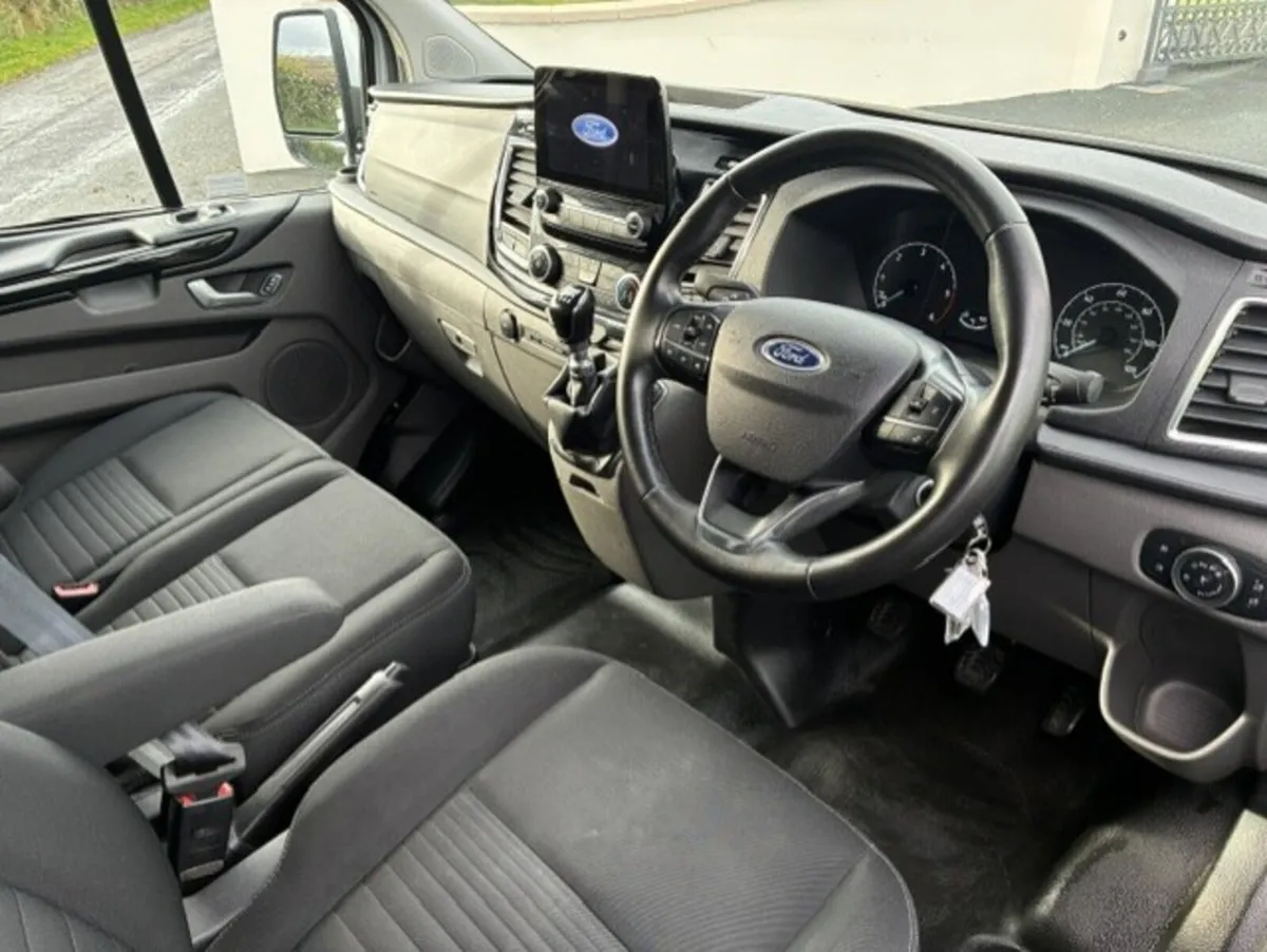 Ford Transit Custom 2023 - Image 3