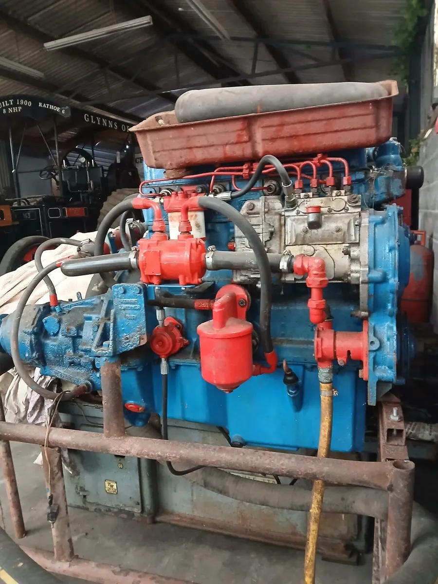 Ford boat engine - Image 4