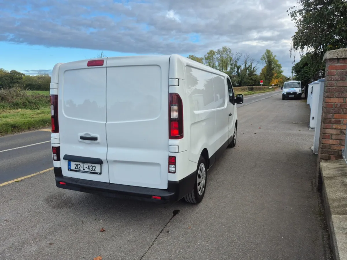 Renault Trafic LL30 ENERGY DCI 120 BUSINESS BUSINE - Image 3