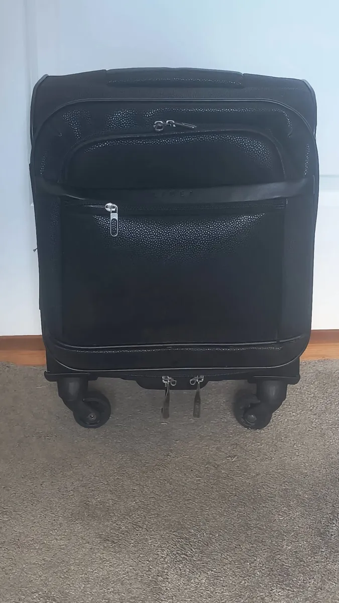 Linea Rome Suitcase CABIN SIZE Telescopic - Image 1