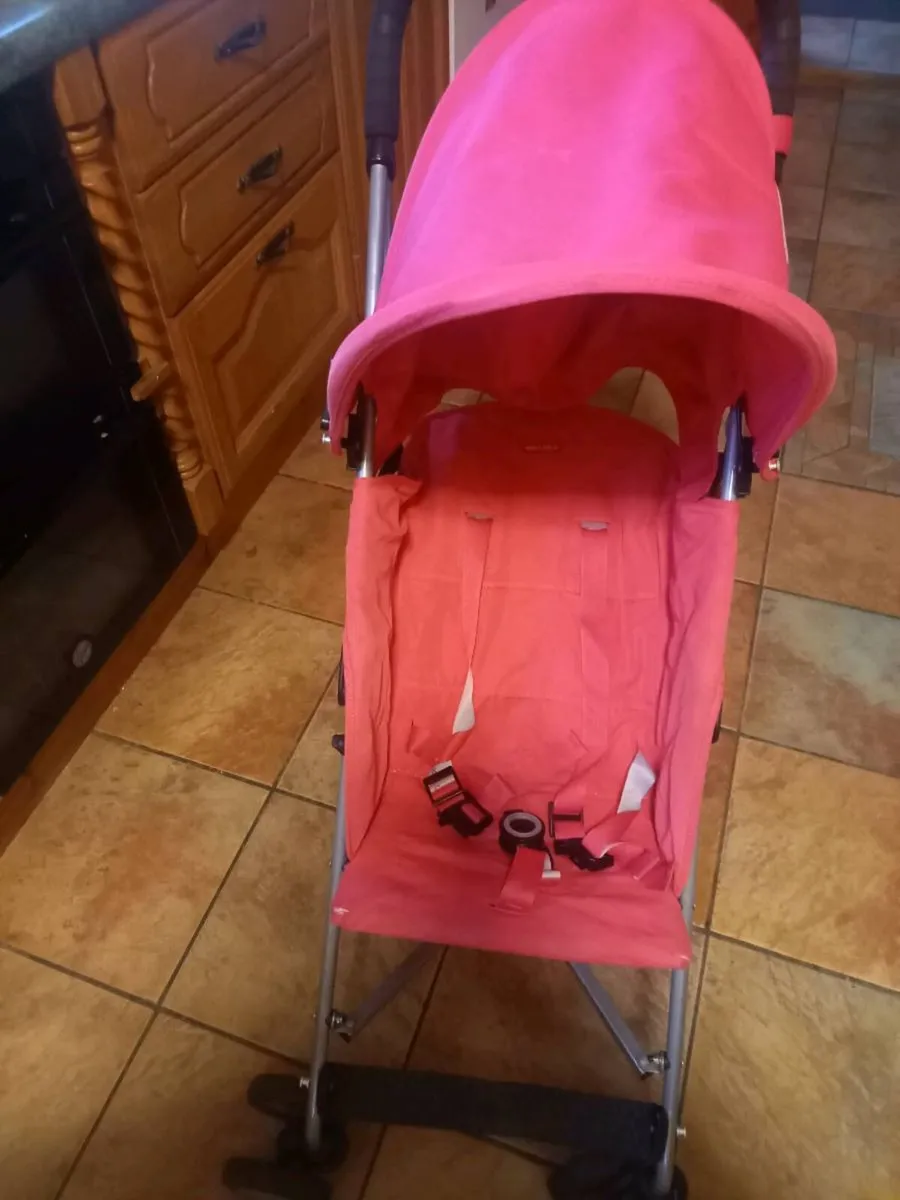 Stroller - Image 1