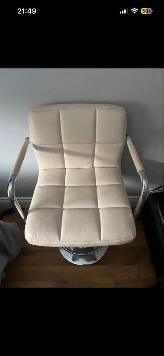 Swivel chair - cream - Image 3