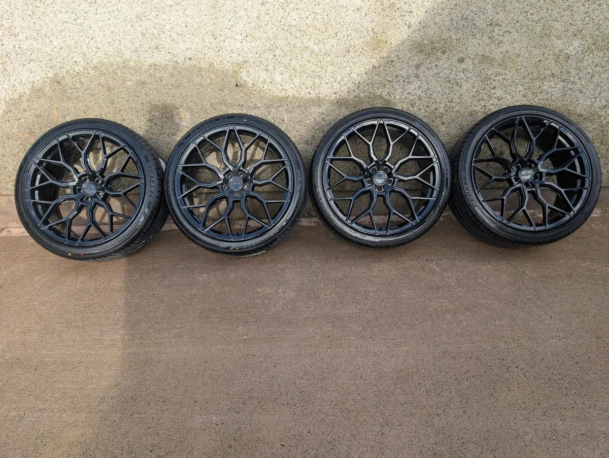 23" RIVIERA AUDI Q7/Q8 ALLOYS - Image 1