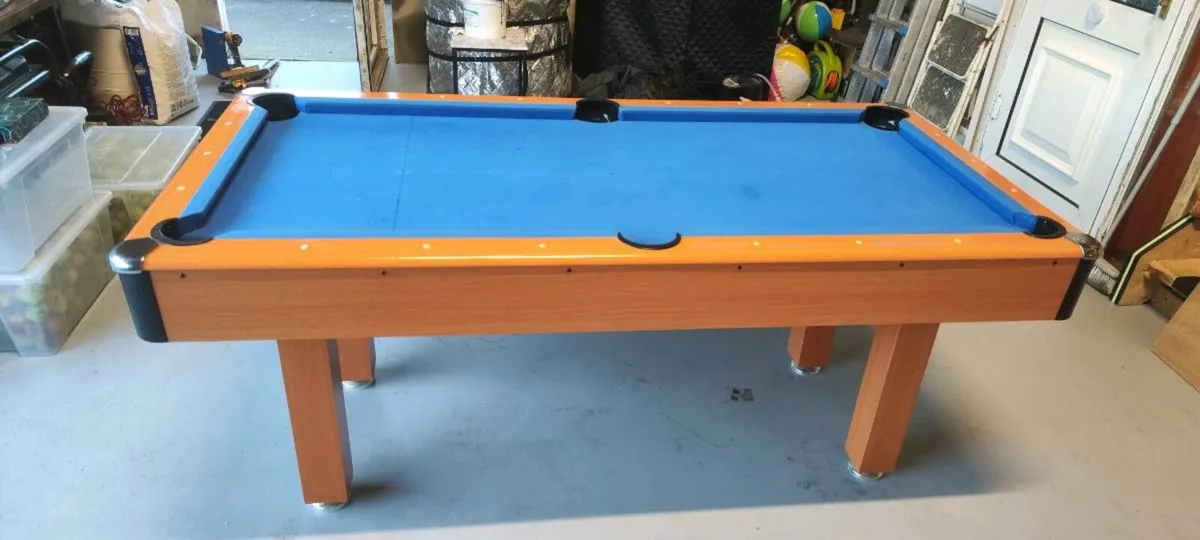 Pool table - Image 4