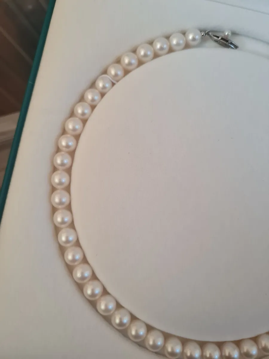 Xmas Gift Genuine Japanese Akoya Pearl Necklace - Image 2