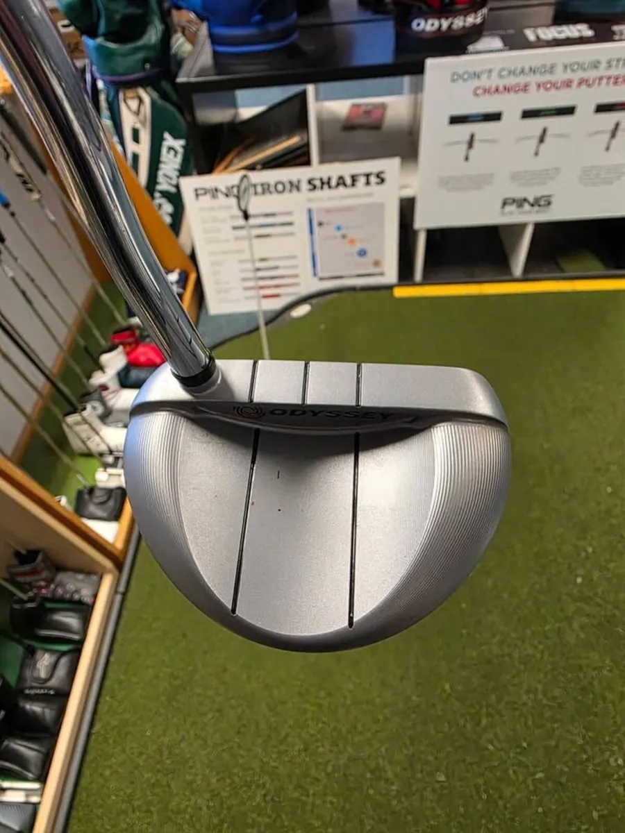 Odyssey White Hot Og Rossie Putter - Image 2