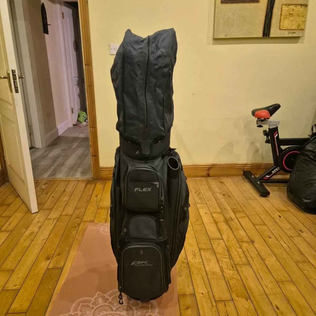 Powakaddy FLEX Cart Bag - Image 2