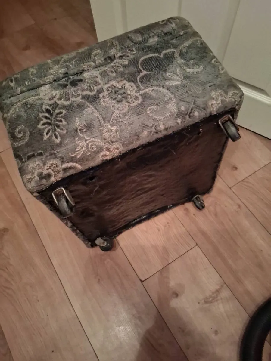Foot stool - Image 3