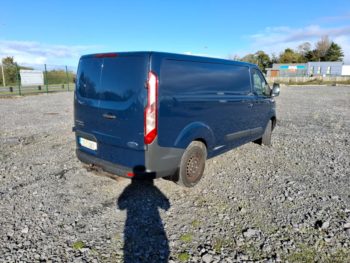 Unreserved  Auction  No Vat Transit Custom 2017 - Image 3