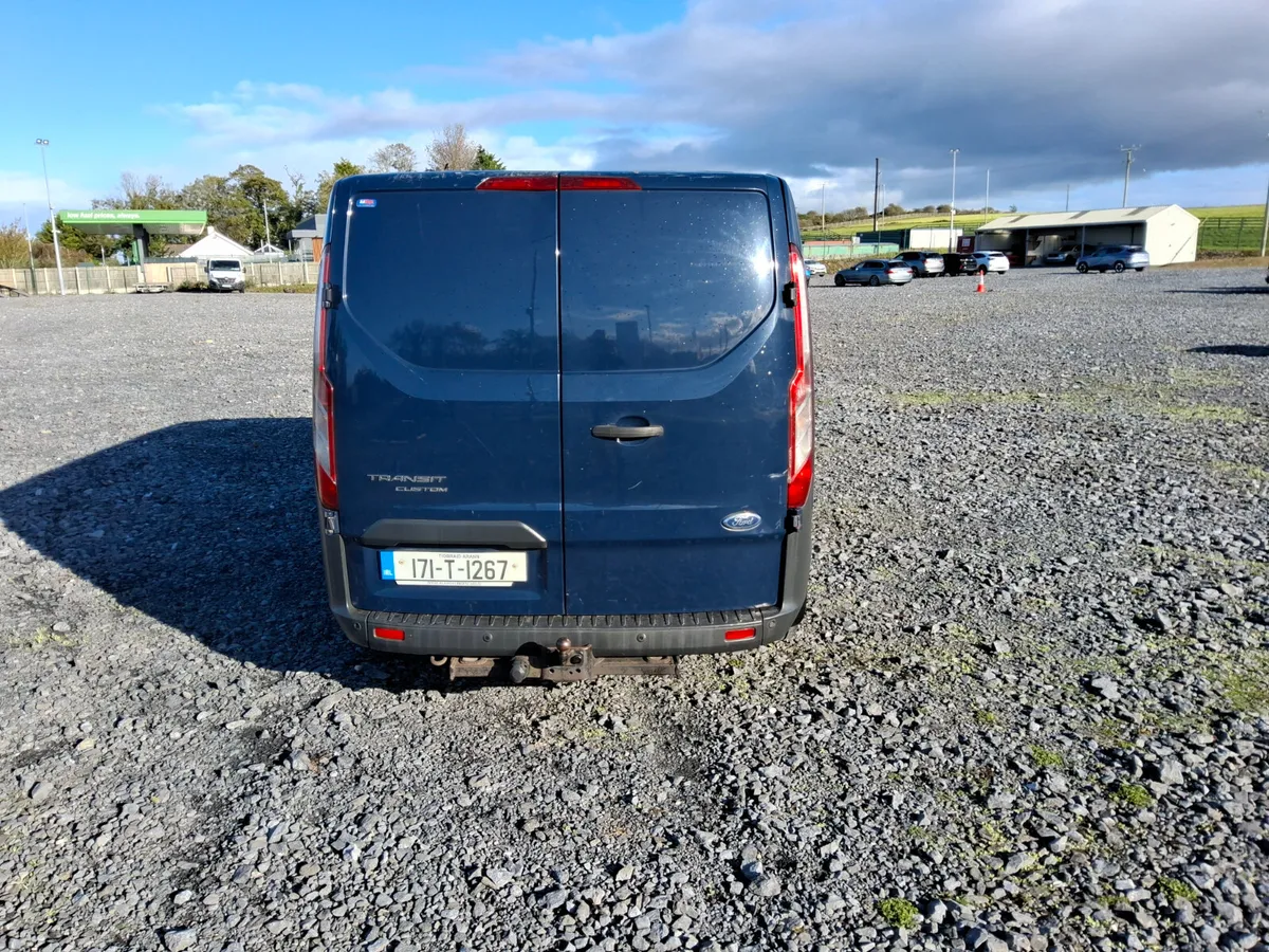Unreserved  Auction  No Vat Transit Custom 2017 - Image 4