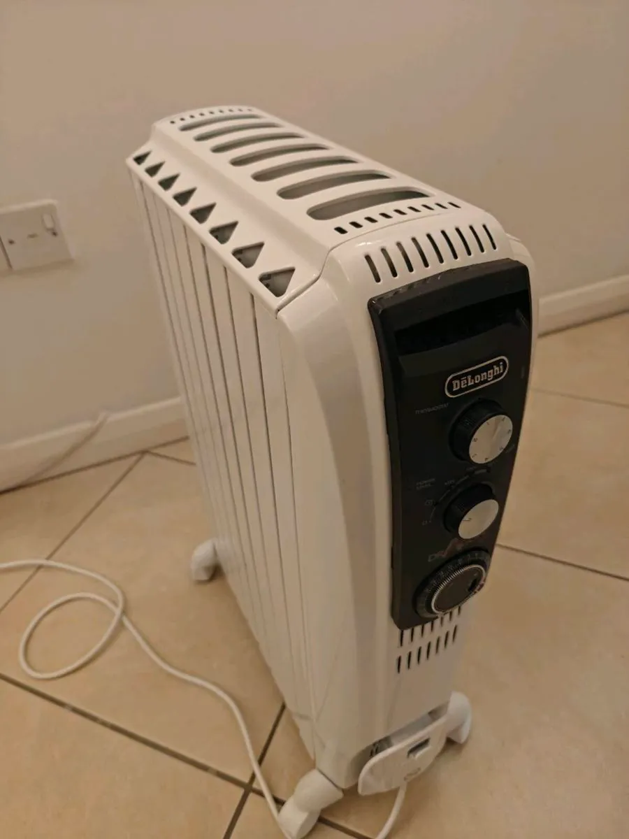DeLonghi Dragon 4 2KW Oil Filled Radiator TRD40820 - Image 2