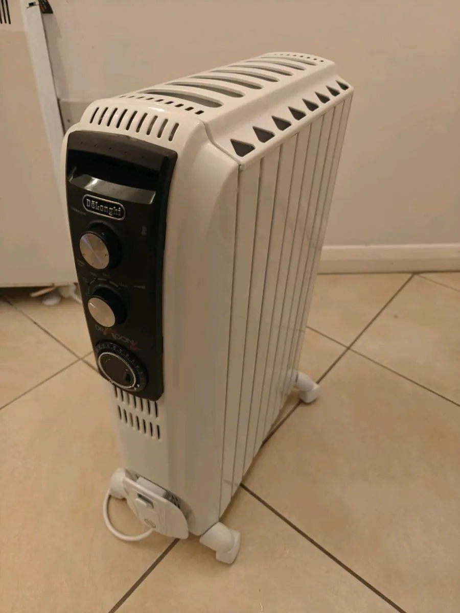 DeLonghi Dragon 4 2KW Oil Filled Radiator TRD40820 - Image 3